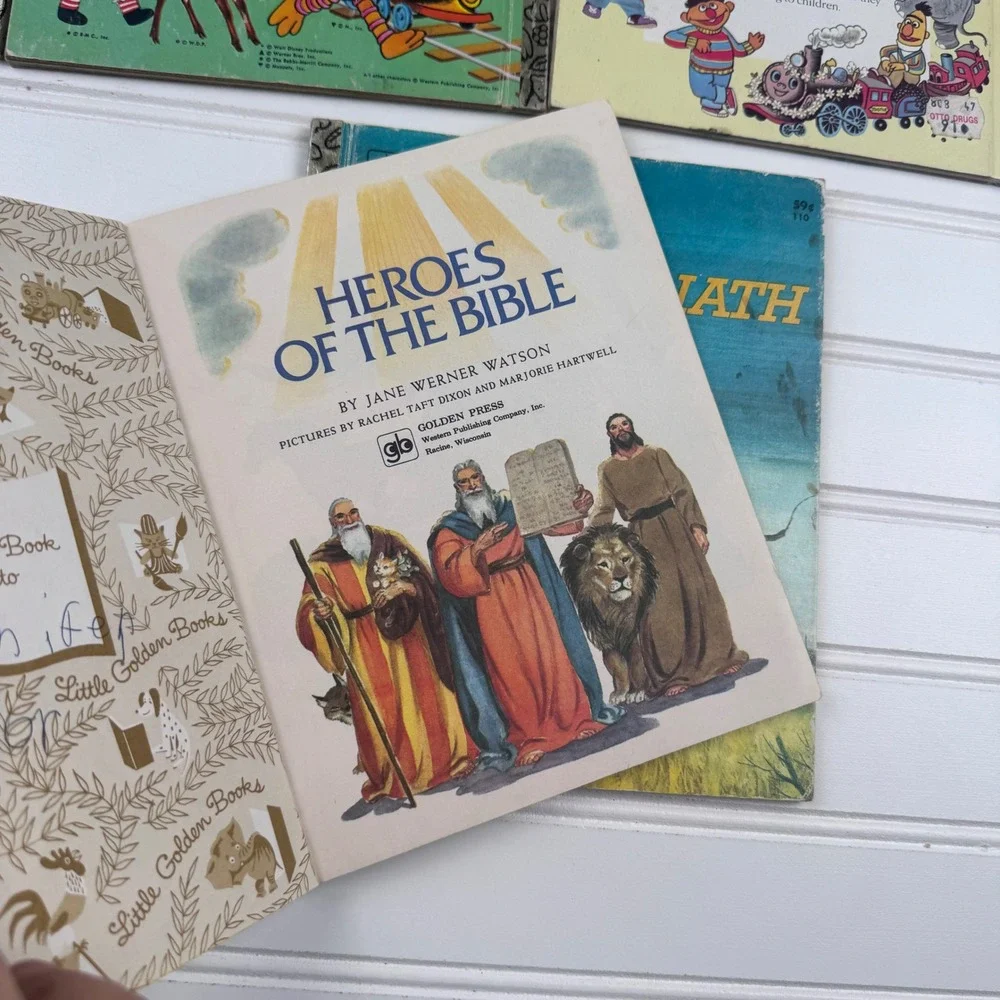 Vintage Lot of 5 Golden Books Daniel in the Lions Den David and Goliath 80s